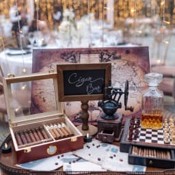 Cigar Bar Moments